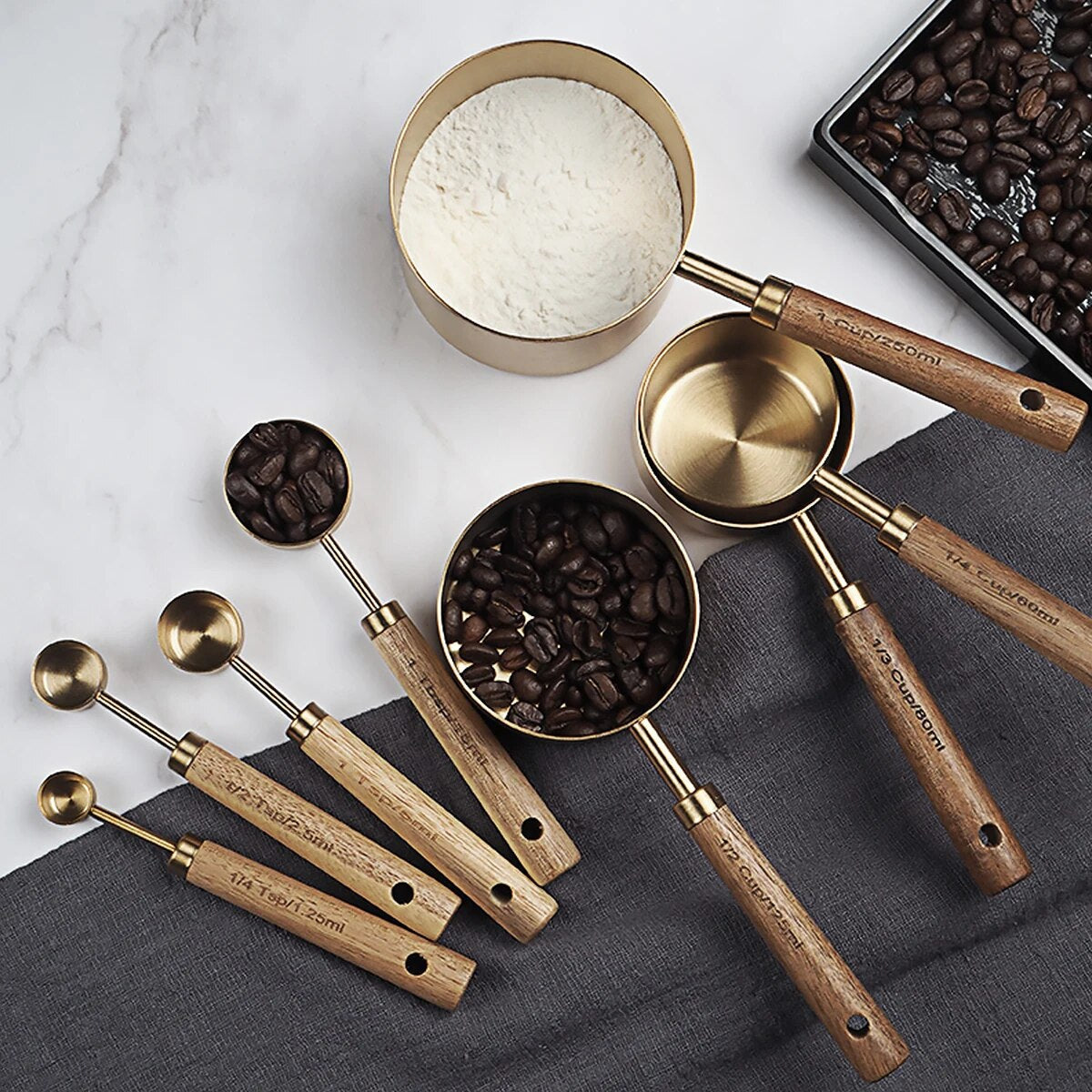 Measuring Cups and Spoon Set